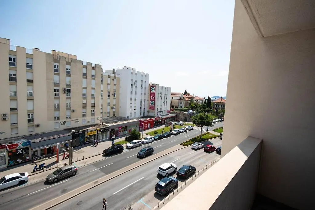 Spacious 3 Bedroom Apartment Chiara Near Beach & Old Tovn Split Kroatien