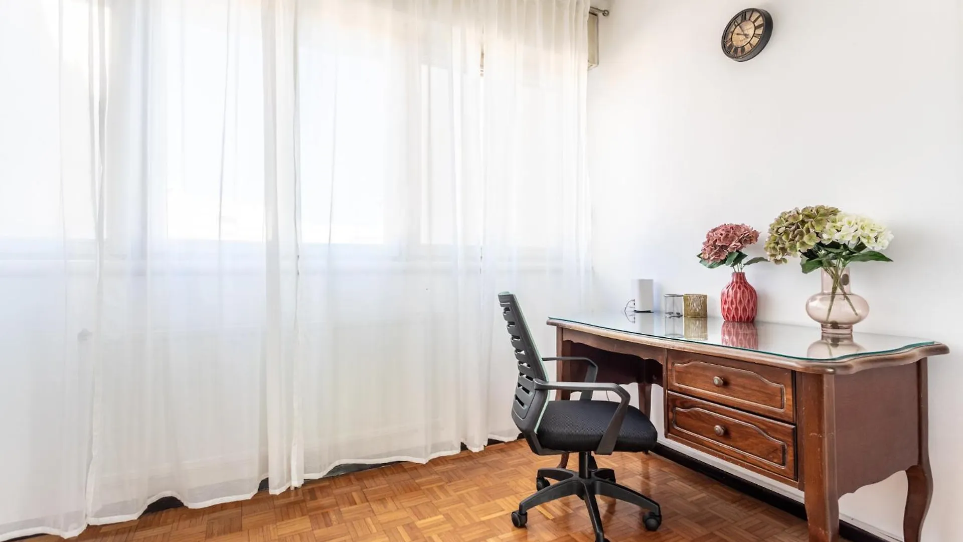Spacious 3 Bedroom Apartment Chiara Near Beach & Old Tovn Split